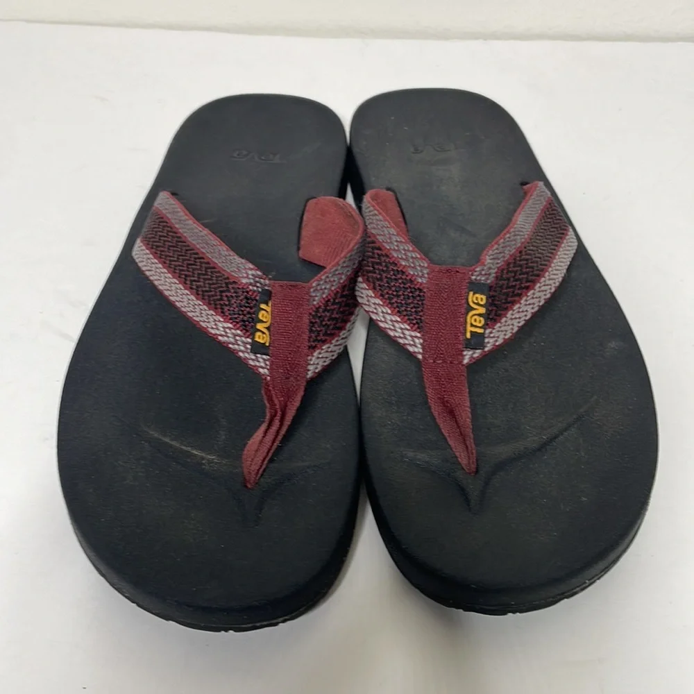 Teva Mens‎ Slippers sz 11 Black/Red